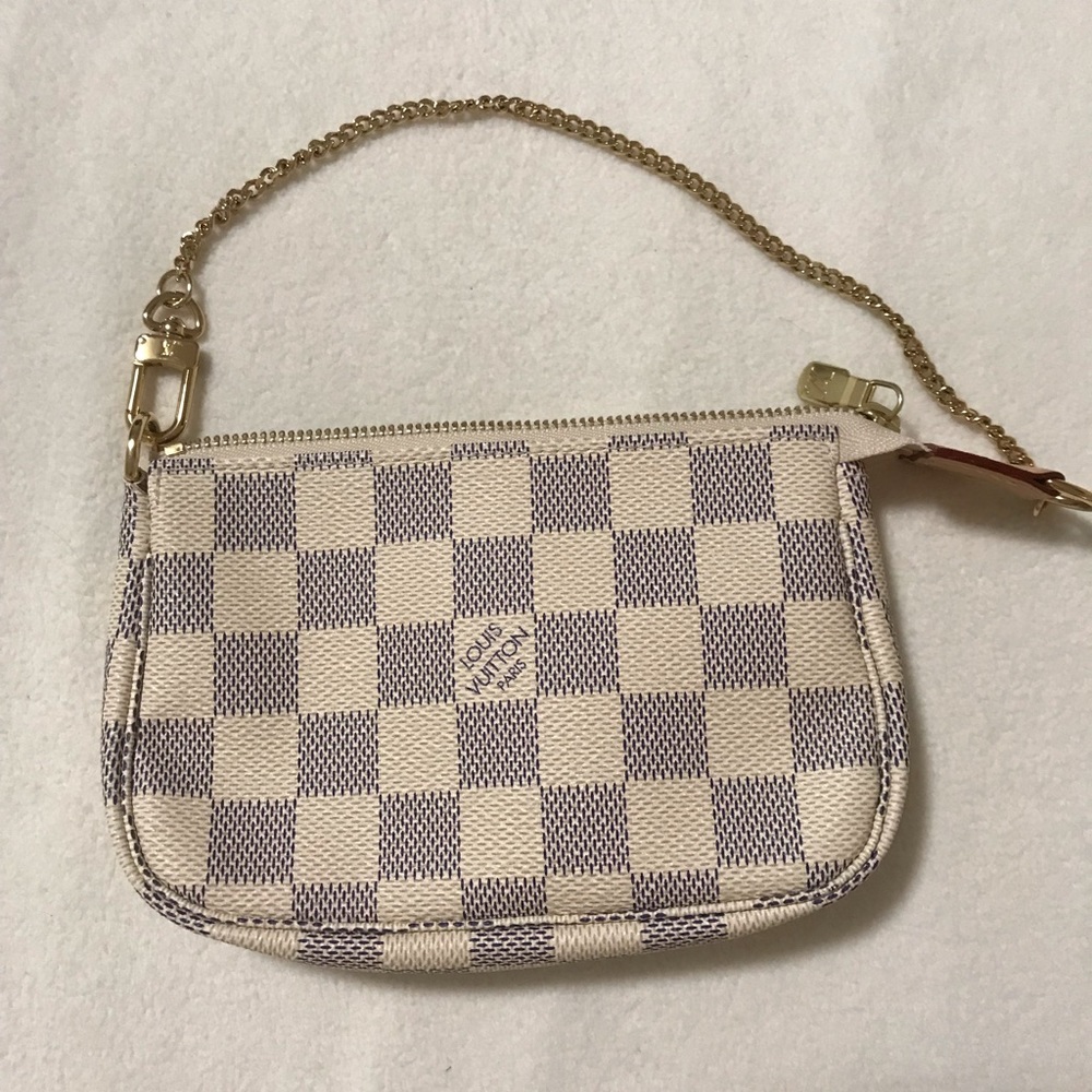 Louis Vuitton mini purse